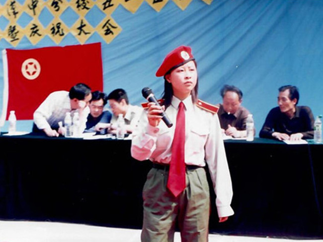 中國人民解放軍漢中軍需工業(yè)學(xué)校以“我與祖國同命運(yùn)”為主題紀(jì)念“五四”愛國運(yùn)動慶祝大會-(2)