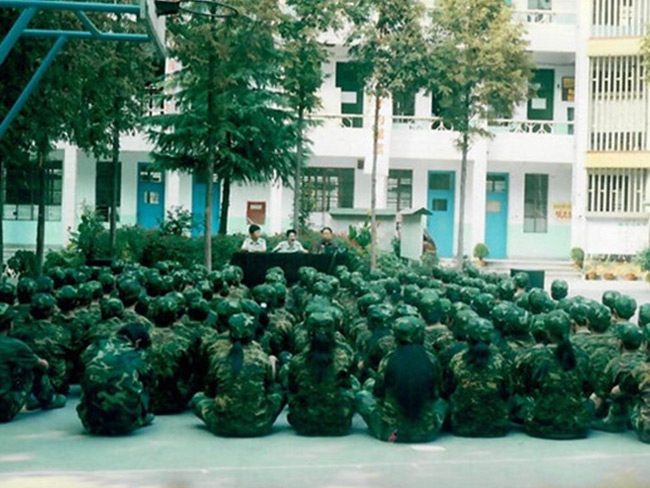 王仕軍校長做法制教育報告-(1)